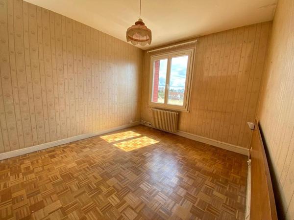 Appartement Varennes Vauzelles 4 pièce(s) 66.49 m2