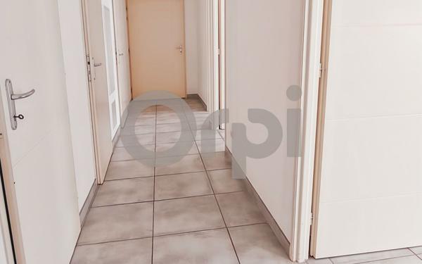 Maison à vendre    4 pièces • 82 m2 Pierrevert