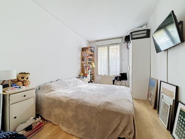 APPARTEMENT VENDU LOUE AU PIED DU METRO CROIX CENTRE.