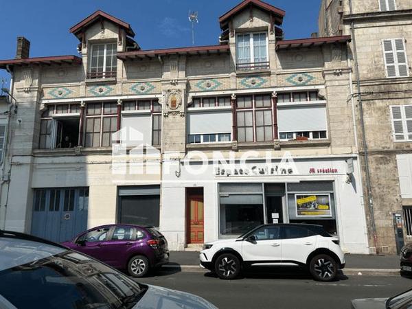 Location Appartement 4 pièces 77.1 m² - 53 RUE TOUFAIRE Rochefort Sur Mer 17300