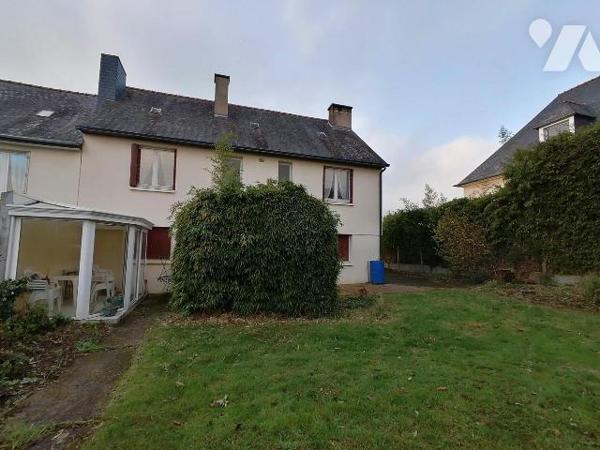 EXCLUSIVITE TRENTE CINQ NOTAIRES !! à 7 minutes à pied du centre bourg, venez découvrir cette t...