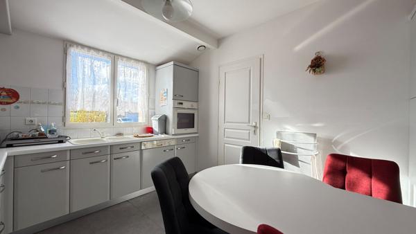 LA ROCHE SUR YON MAISON A VENDRE