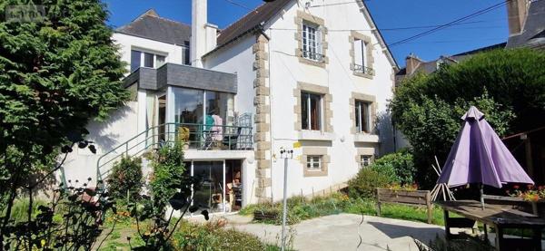 Maison à vendre à Pontivy dans le Morbihan (56300), ref : 56062-2238