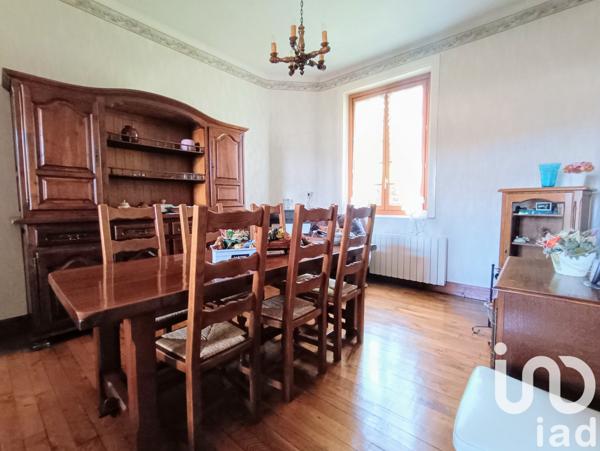 House for sale 4 rooms 90 m² Saint-Chamond