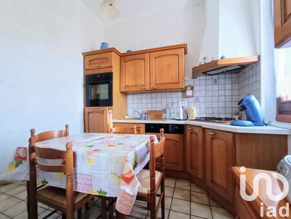 House for sale 4 rooms 90 m² Saint-Chamond