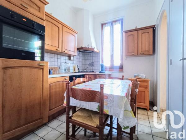 House for sale 4 rooms 90 m² Saint-Chamond