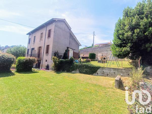 House for sale 4 rooms 90 m² Saint-Chamond