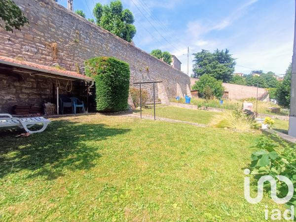 House for sale 4 rooms 90 m² Saint-Chamond
