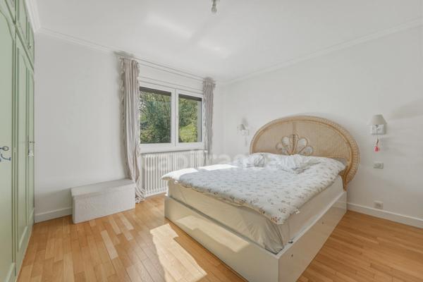 Maison à vendre 5 pièces GEX (01)