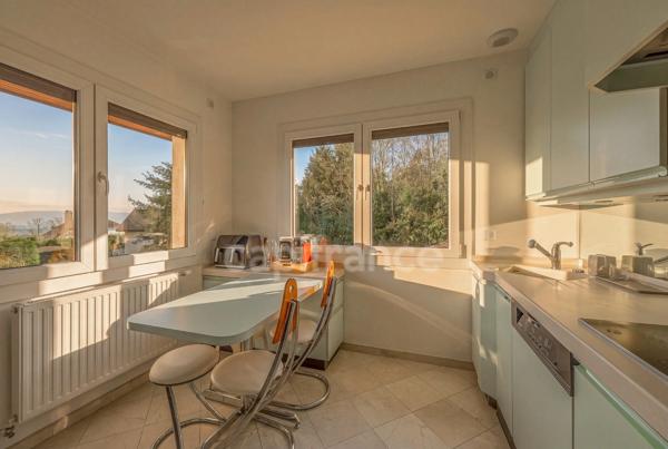 Maison à vendre 5 pièces GEX (01)