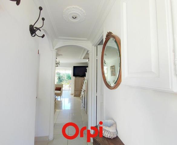 Appartement à vendre    2 pièces • 47,58 m2 Bandol