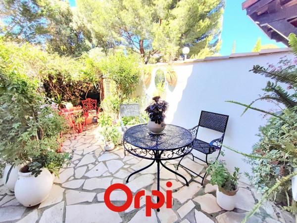 Appartement à vendre    2 pièces • 47,58 m2 Bandol