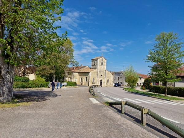 Dpt Vosges (88), à vendre proche de VITTEL & NEUFCHATEAU MURS & FONDS BAR RESTAURANT IMMEUBLE