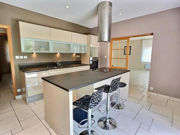 GOLF DES PINS - VILLA 250M2 / 6 CHAMBRES - GARAGE 6 VOITURES