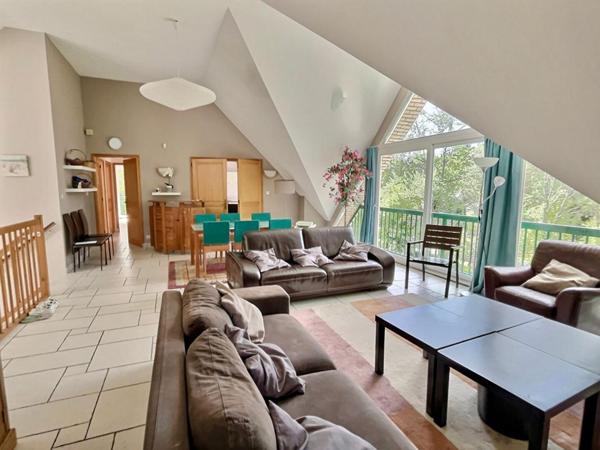 GOLF DES PINS - VILLA 250M2 / 6 CHAMBRES - GARAGE 6 VOITURES