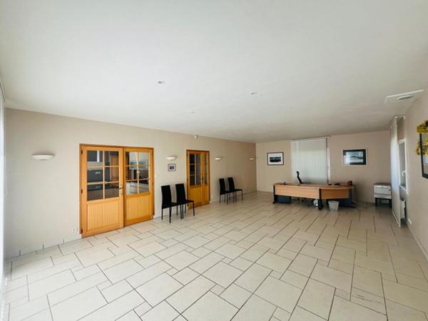 GOLF DES PINS - VILLA 250M2 / 6 CHAMBRES - GARAGE 6 VOITURES