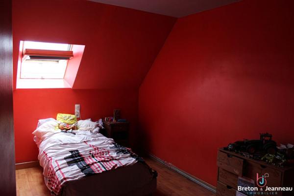 Fermette sur 1ha 75 à Chailland