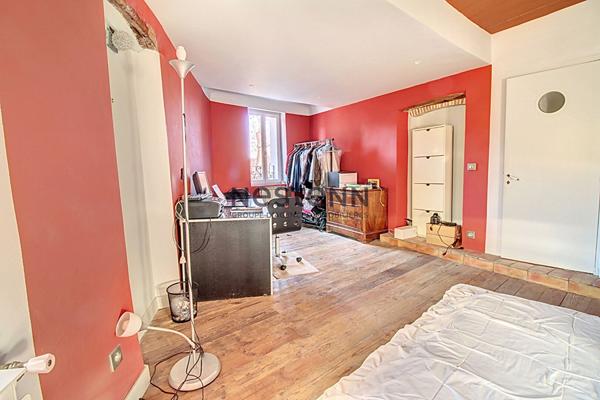 Vitrolles Village, Maison T5 avec 4 chambres, terrasse, garage au vieux village