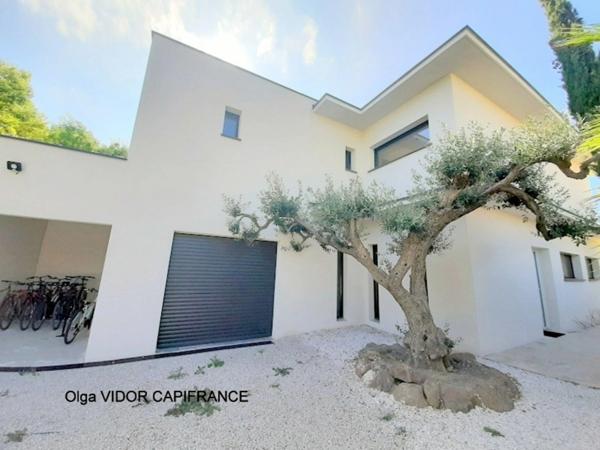 Dpt (), à vendre GRAU D'AGDE villa P6 195 m² avec piscine, garage, suites parentales