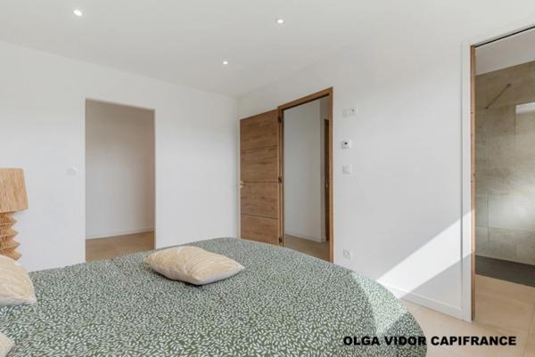 Dpt (), à vendre GRAU D'AGDE villa P6 195 m² avec piscine, garage, suites parentales