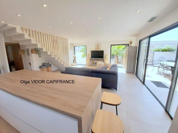 Dpt (), à vendre GRAU D'AGDE villa P6 195 m² avec piscine, garage, suites parentales