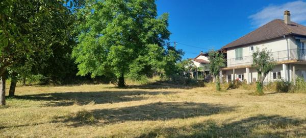 TERRAIN DE 1054 m² A VERTAIZON-CHIGNAT