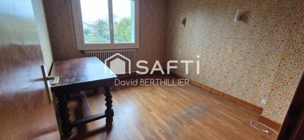 Maison 160 m² à ST DENIS LES BOURG