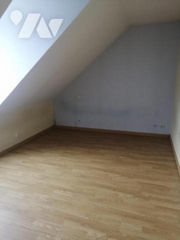 TRES PROCHE ST PIERRE EN AUGE-THIEVILLE