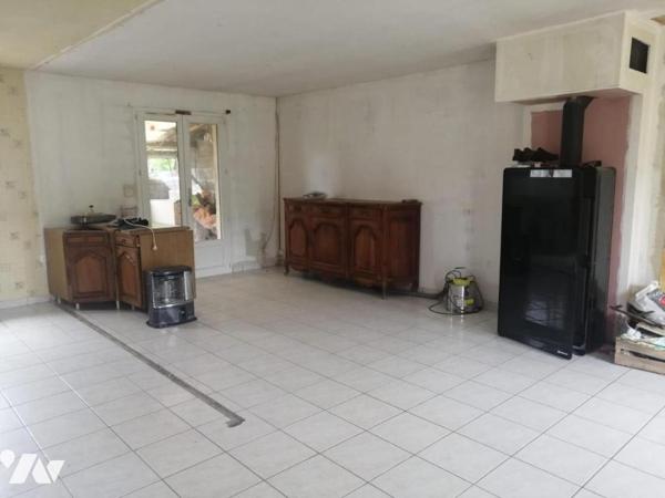 TRES PROCHE ST PIERRE EN AUGE-THIEVILLE