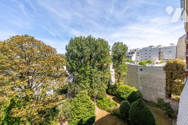 PARIS 16 - AUTEUIL SUD - RUE CALME - ÉTAGE ÉLEVÉ- APPARTEMENT FAMILIAL 155 M2 - 4/5 CHAMBRES