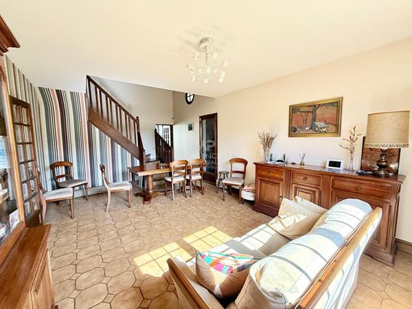 Maison Houilles 5 pièce(s) 110 m2 €459 000 ** - Référence 741