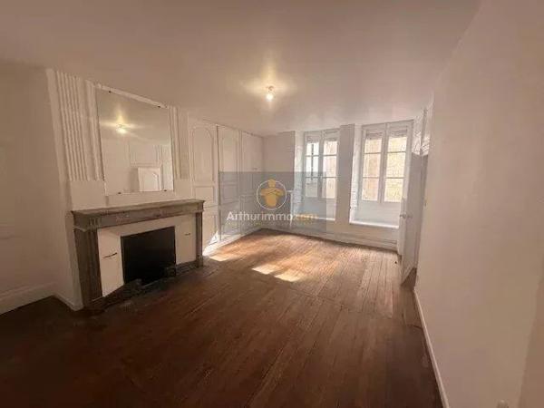 Location Appartement 2 pièces 49 m2 à Langres