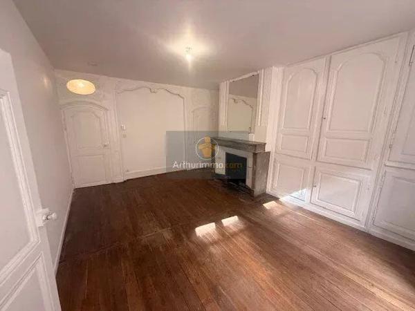 Location Appartement 2 pièces 49 m2 à Langres