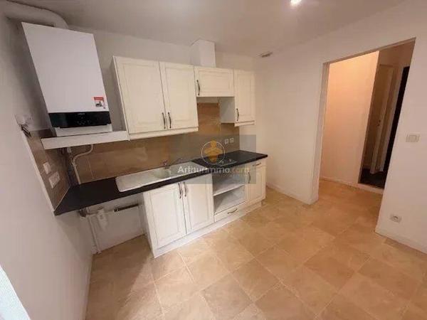 Location Appartement 2 pièces 49 m2 à Langres