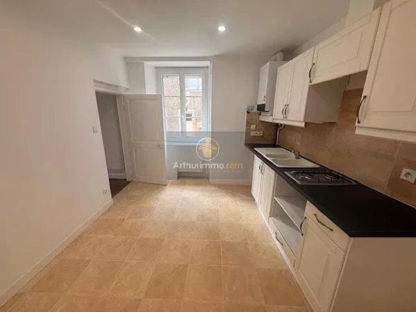 Location Appartement 2 pièces 49 m2 à Langres