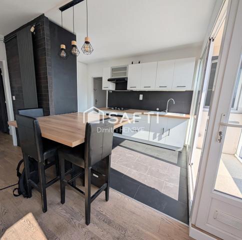 T3 traversant, lumineux avec balcon et parking