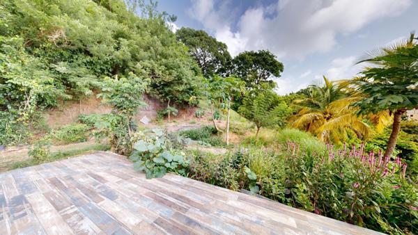 Maison à terminer, fort potentiel, 4 chambres,3SDB