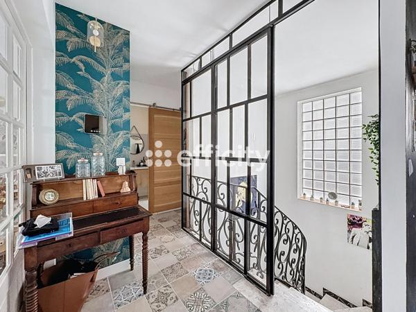 Maison 6 pièces - 146 m² Exclusivité efficity