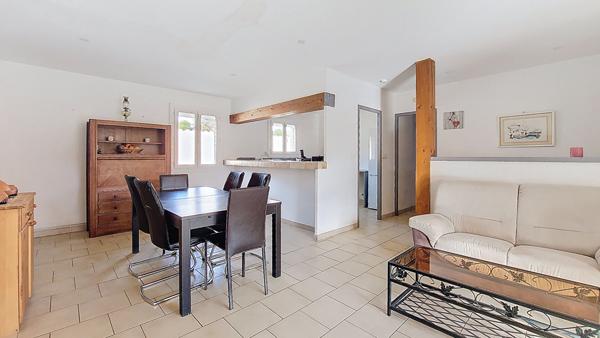 Maison à vendre à Carpentras - 4 pièces avec jardin et garage