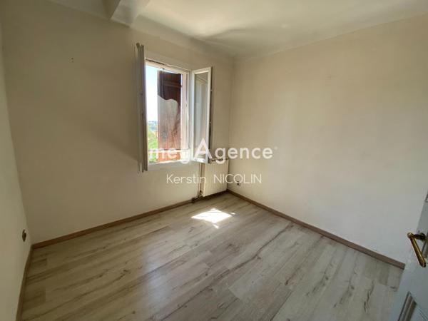 Maison à TOULON, 83100 - 3 pièces 75m²