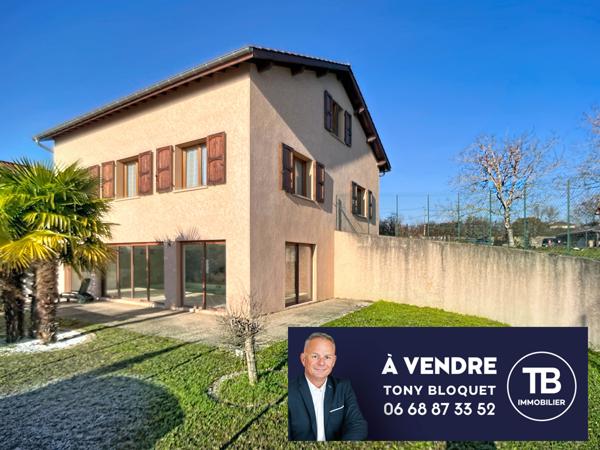 Saint-Hilaire-de-Brens (38460) ST HILAIRE DE BRENS - 2 VILLAS AVEC PISCINE INTERIEURE