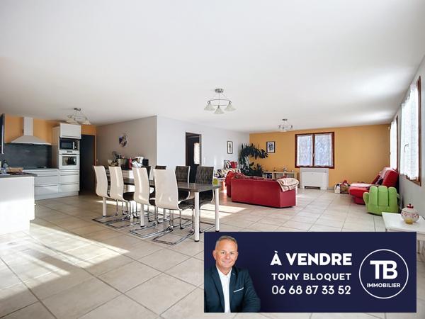Saint-Hilaire-de-Brens (38460) ST HILAIRE DE BRENS - 2 VILLAS AVEC PISCINE INTERIEURE