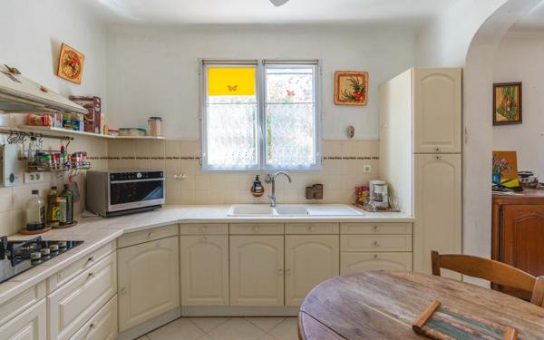 Maison à vendre    4 pièces •  Pertuis