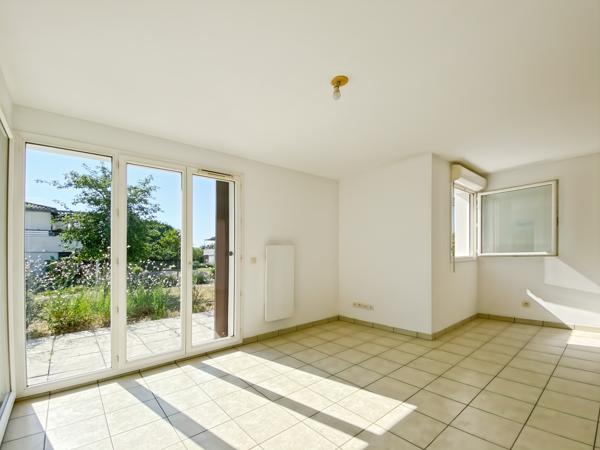 Appartement
         3 pièces
        - 57 m² 198 000 € *