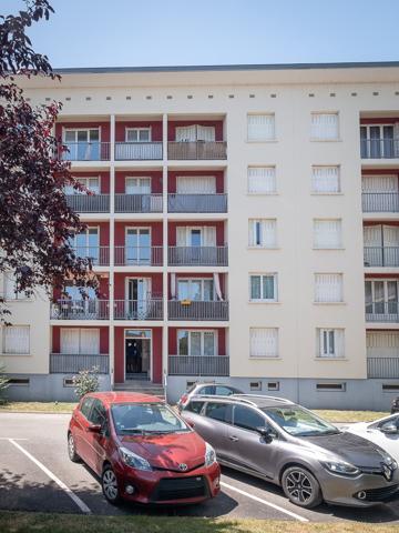 Appartement
         3 pièces
        - 64 m² Exclusivité 94 900 €*