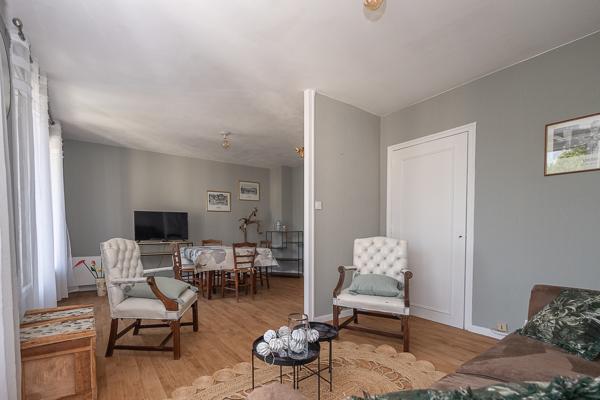 Appartement
         3 pièces
        - 64 m² Exclusivité 94 900 €*
