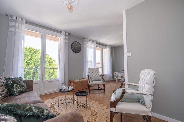 Appartement
         3 pièces
        - 64 m² Exclusivité 94 900 €*