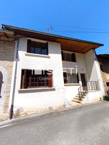 Jolie maison de village à rénover d'une surface habitable de 170 m2
