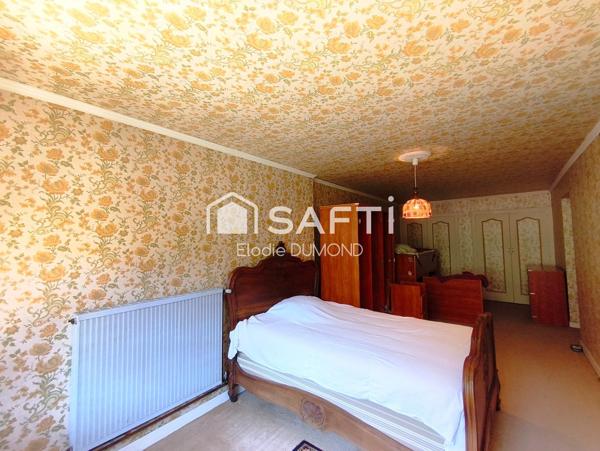 Jolie maison de village à rénover d'une surface habitable de 170 m2