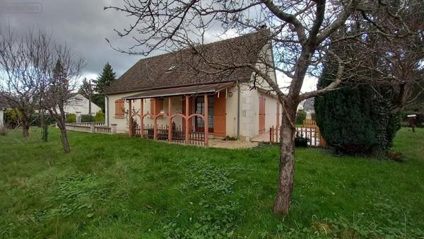 Maison à vendre à Saint-Cyr-sur-Loire dans l'Indre-et-Loire (37540), ref : 37009/2239